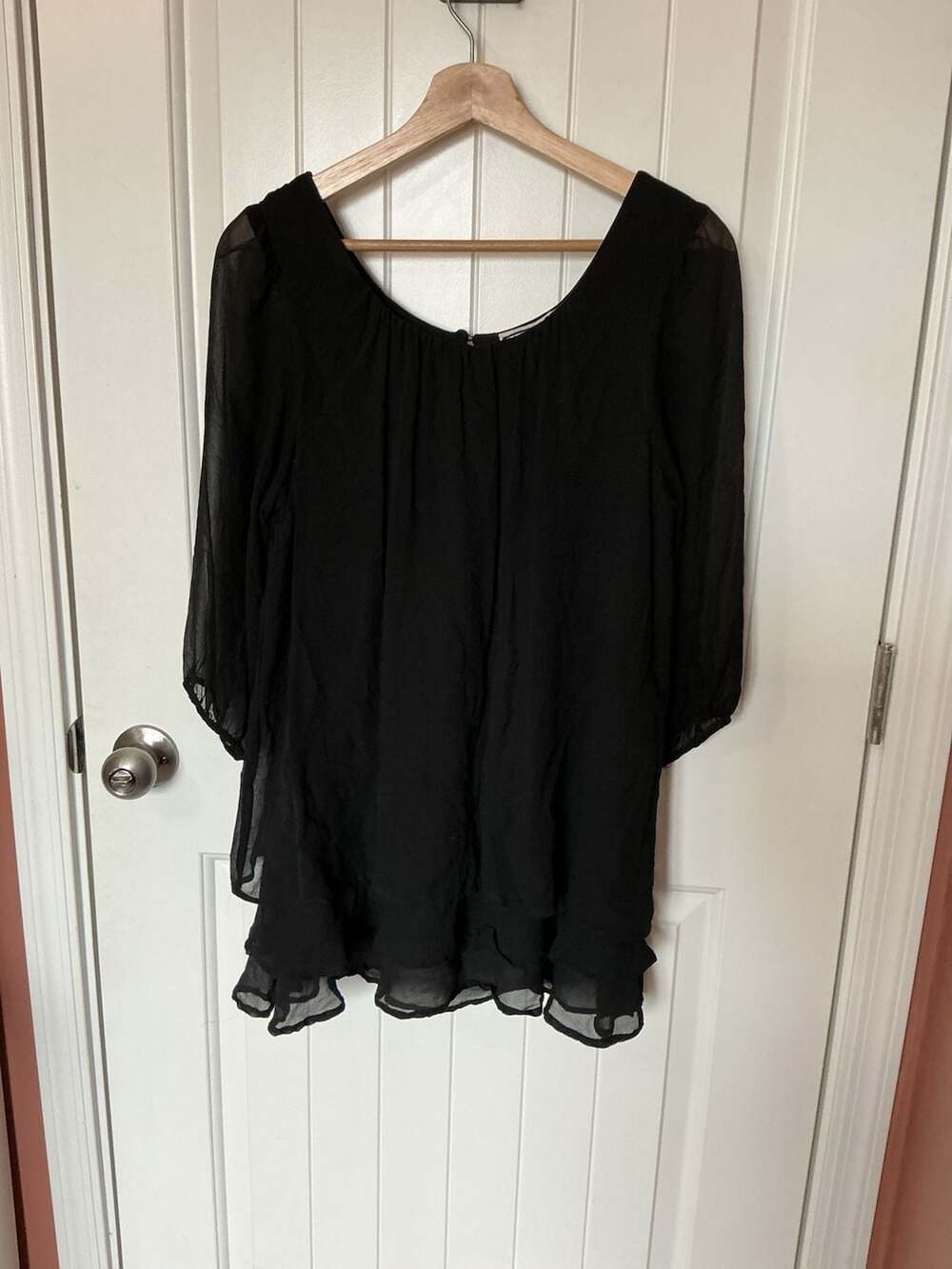Two of Us 100% Silk Tiered 3/4 Sleeve Blouse Medium Black